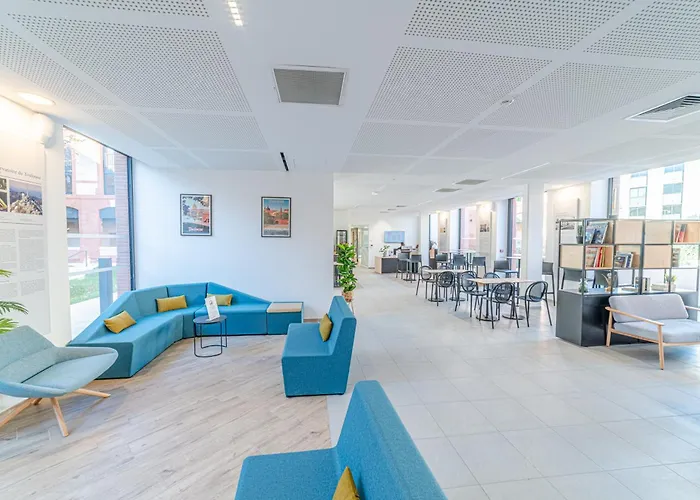 Montempo + Apparthotel Toulouse Cite Internationale