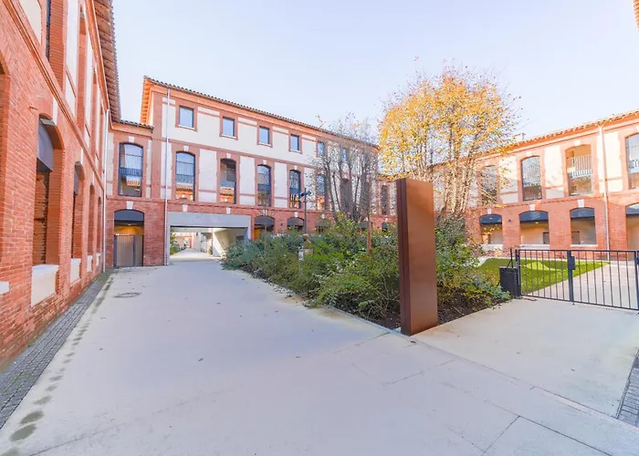 Montempo + Apparthotel Toulouse Cite Internationale