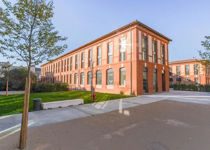 Montempo + Apparthotel Toulouse Cite Internationale