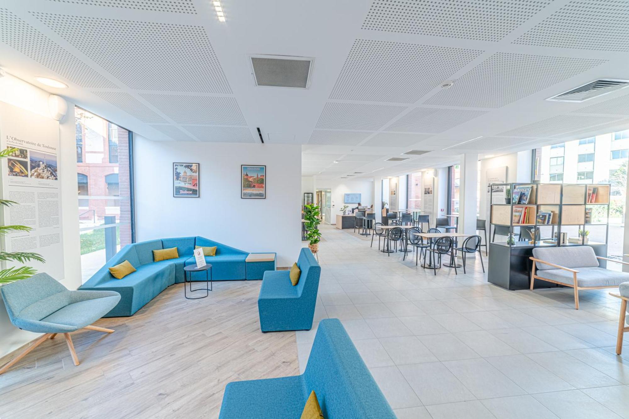 Apartahotel Montempo + Cite Internationale Toulouse